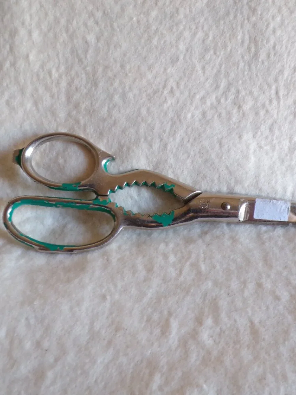 Vintage WISS K.S. Made in USA Scissors Kitchen Shears Cutlery JAr Claw Multi 8